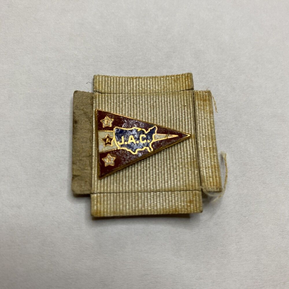 1930's-40's Junior American Citizens "Outstanding Citizenship" Award Badge.